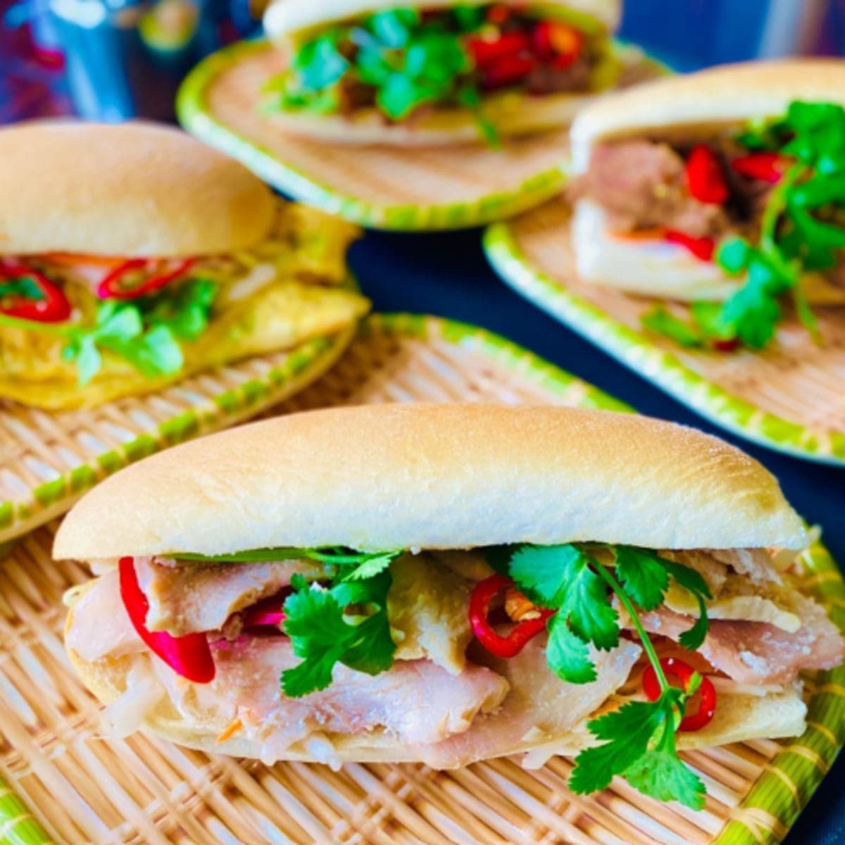 Bánh mì Gà